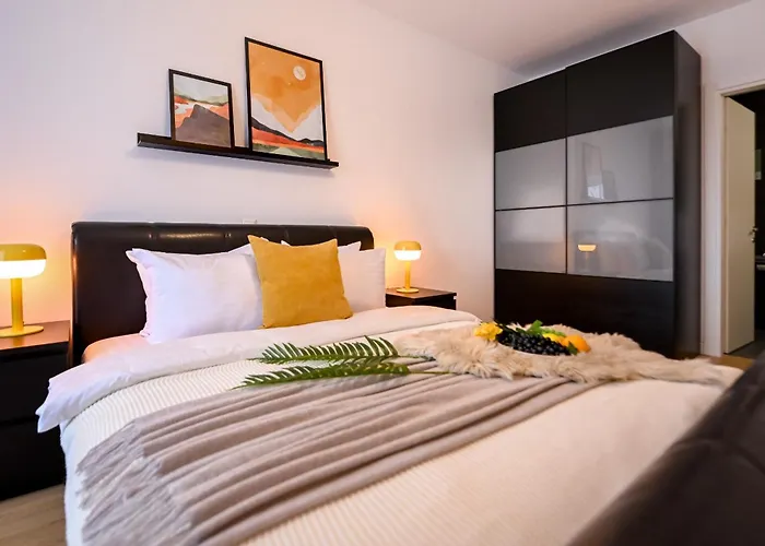 Amazing - Modern 1br With Balcony In Aviatiei * Бухарест