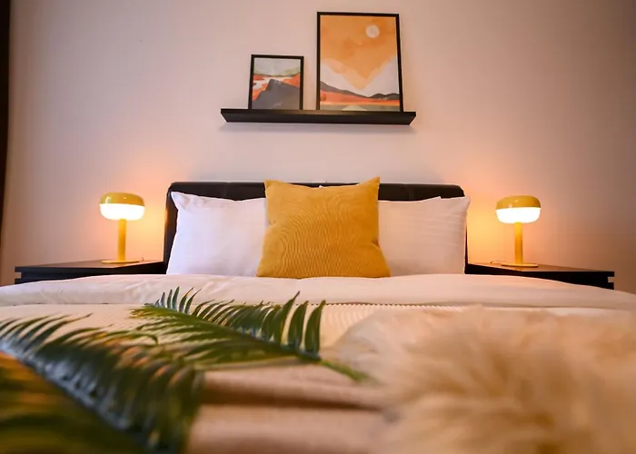 Amazing - Modern 1br With Balcony In Aviatiei Апартаменты Бухарест