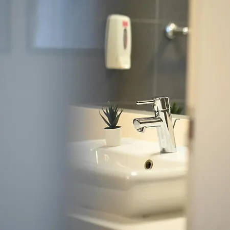 Amazing - Modern 1br With Balcony In Aviatiei * Bukareszt