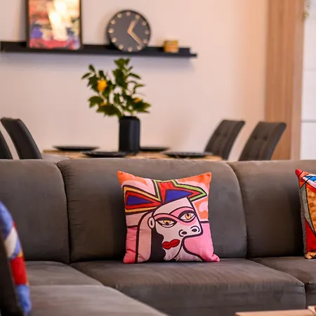 Amazing - Modern 1br With Balcony In Aviatiei Apartament