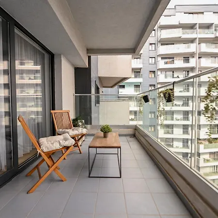 Amazing - Modern 1br With Balcony In Aviatiei Apartman *