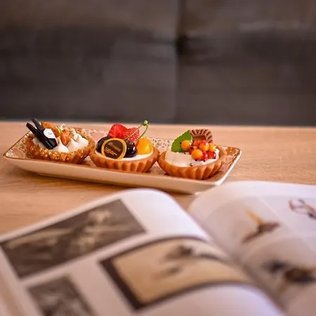 Amazing - Modern 1br With Balcony In Aviatiei Apartman *