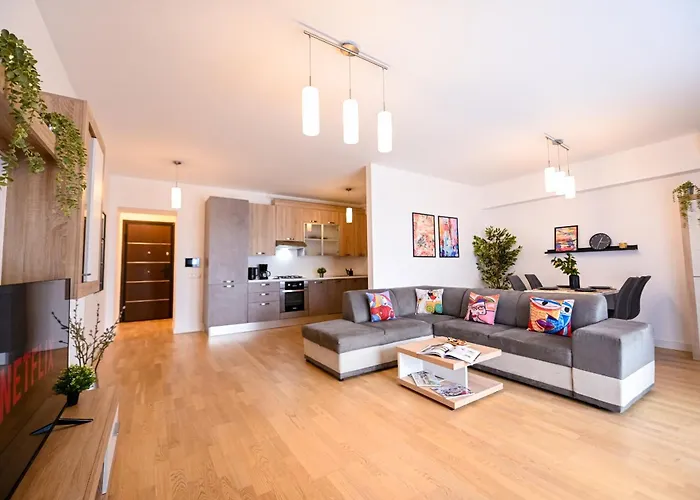 Amazing - Modern 1br With Balcony In Aviatiei Apartman